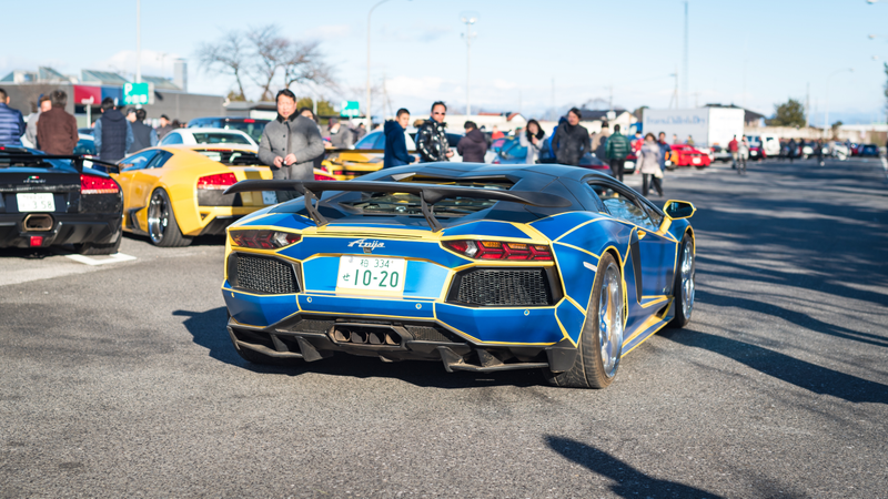 A reminder Tron wraps are still a thing